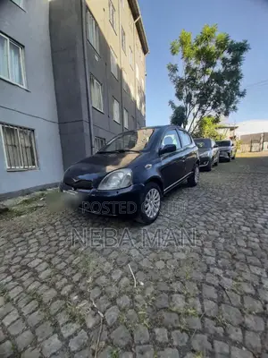 Toyota Vitz 1.0 FWD 5dr 2000 Black