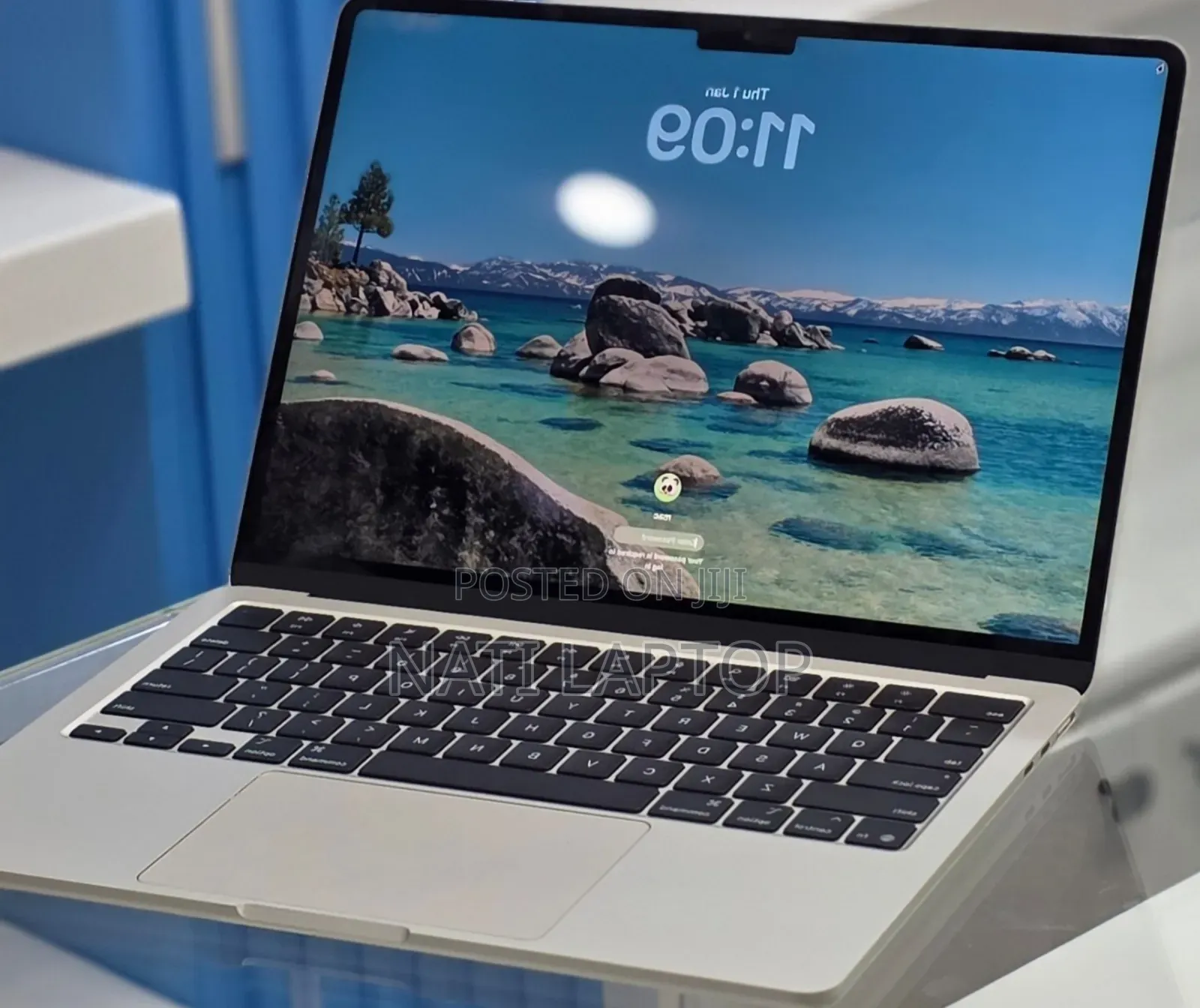 New Laptop Apple MacBook Air 2025 M4 16GB Apple M4 SSD 256GB