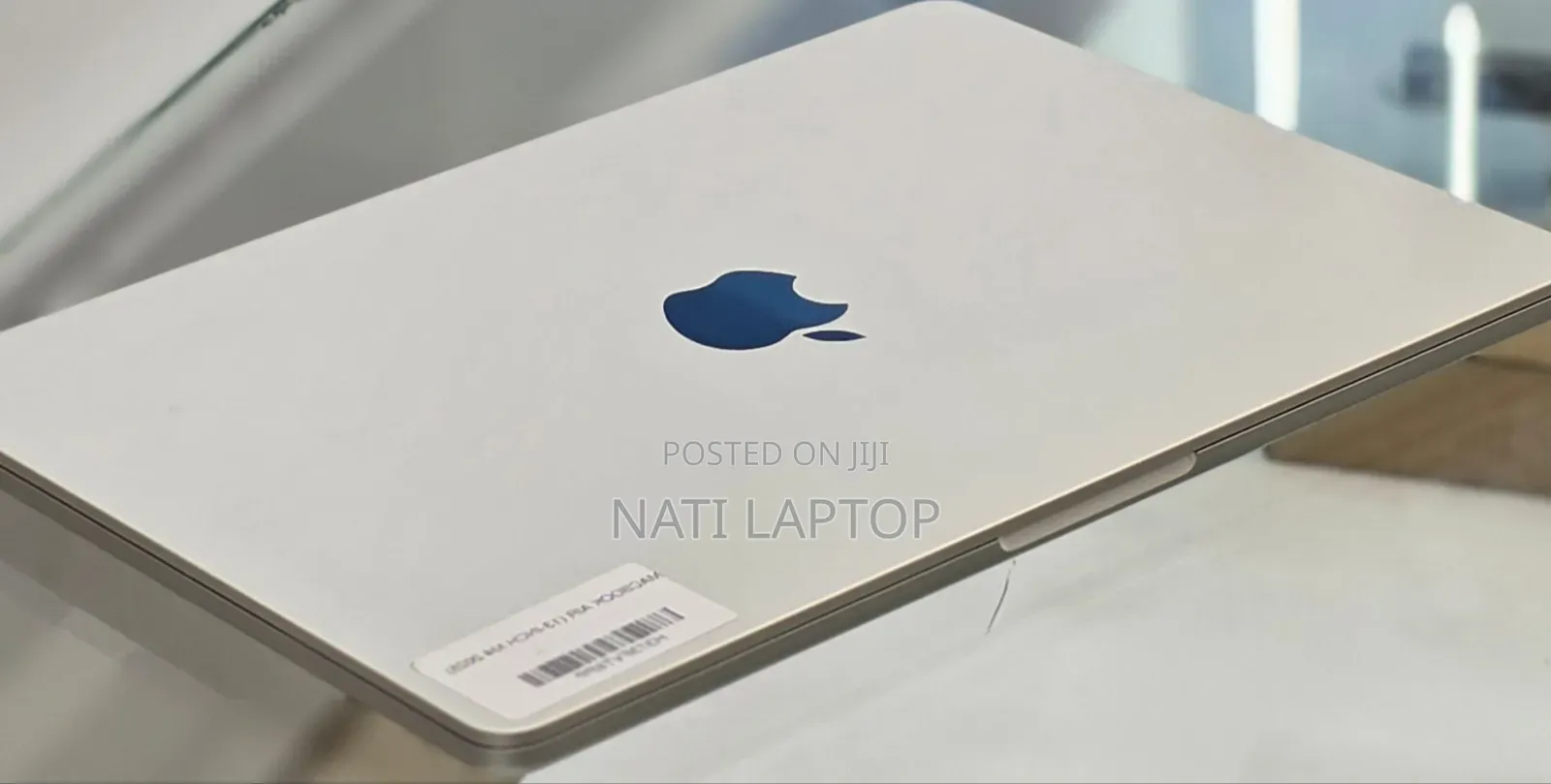 New Laptop Apple MacBook Air 2025 M4 16GB Apple M4 SSD 256GB