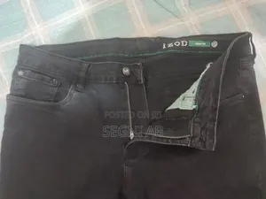 Men's Slim Fit Jeans Size 34