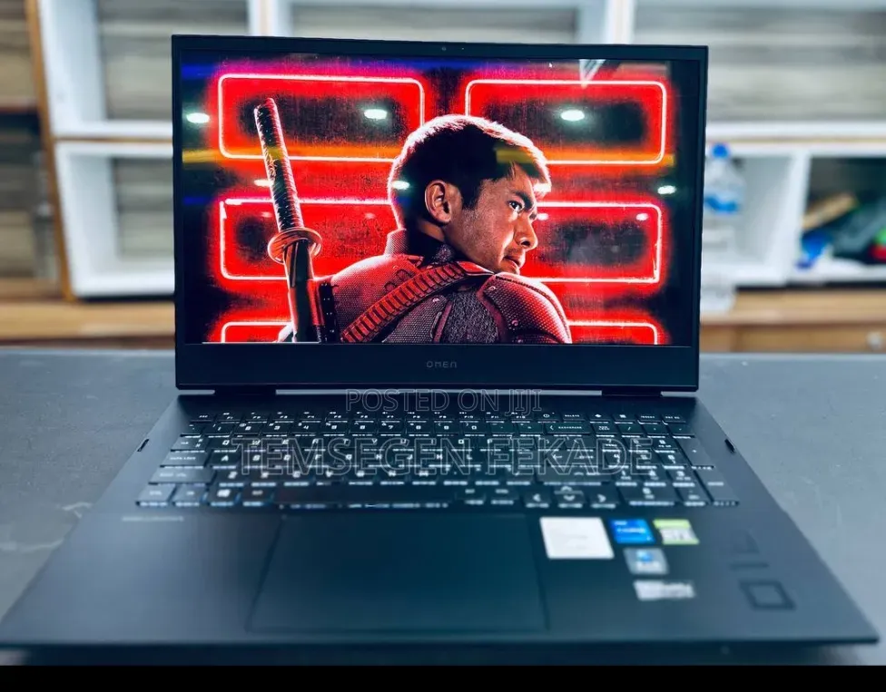 New Laptop HP Omen 16 16GB Intel Core i7 SSD 512GB
