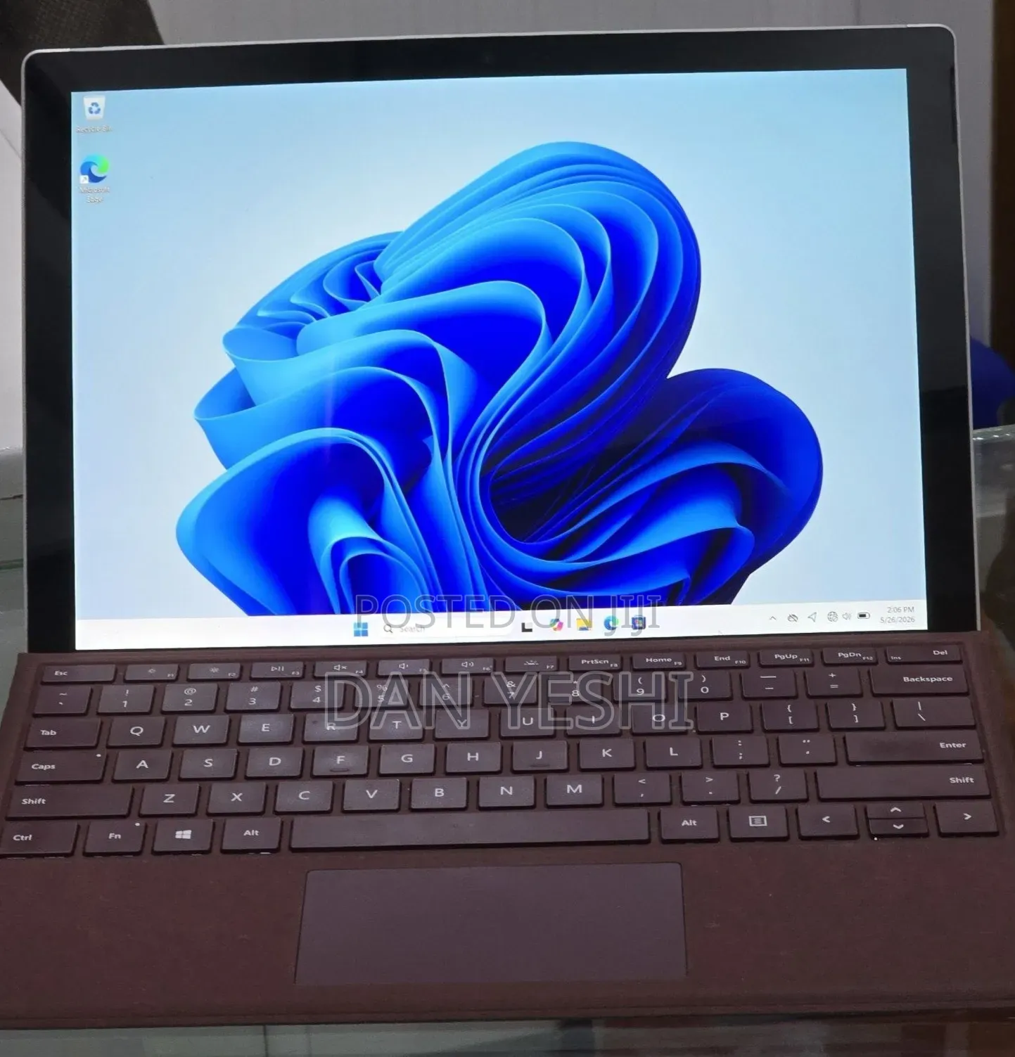 New Laptop Microsoft Surface Pro 6 8GB Intel Core i5 SSD 128GB