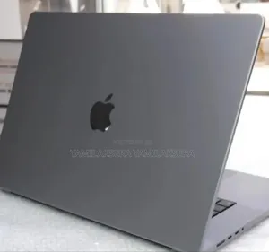 New Laptop Apple MacBook Pro 2021 M1 Max 64GB Apple M1 Pro SSD 1T