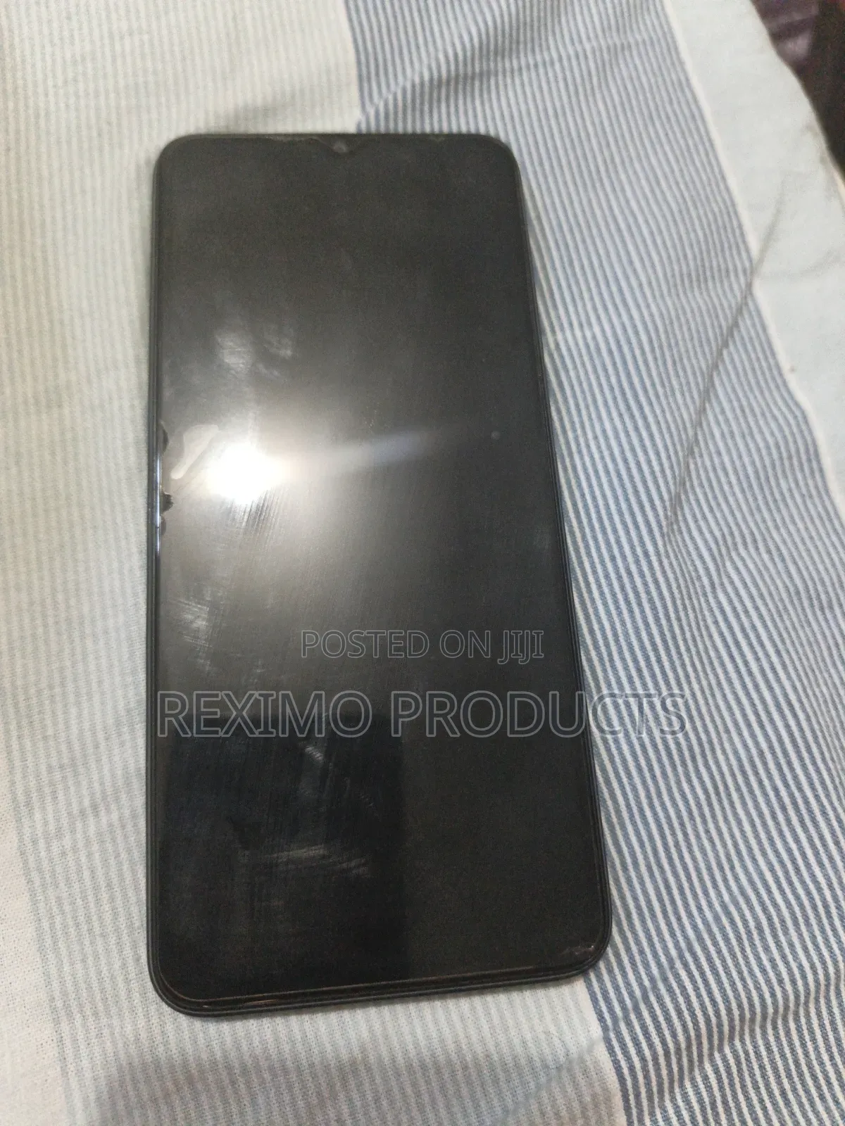 Itel A60 32 GB Green