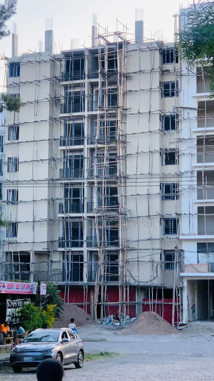 2bdrm Apartment in Bsd Realestate, Bole for sale