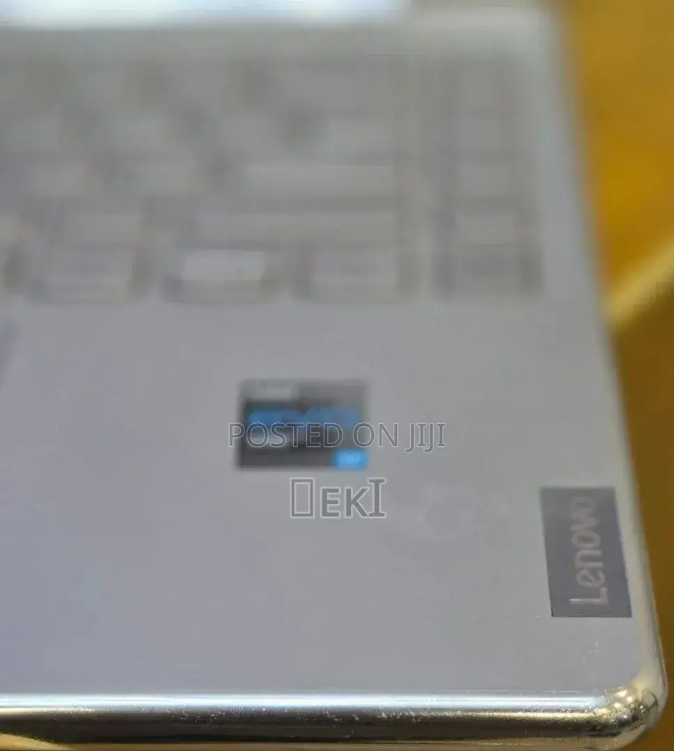 New Laptop Lenovo Yoga 9i 16GB Intel Core i7 SSD 512GB