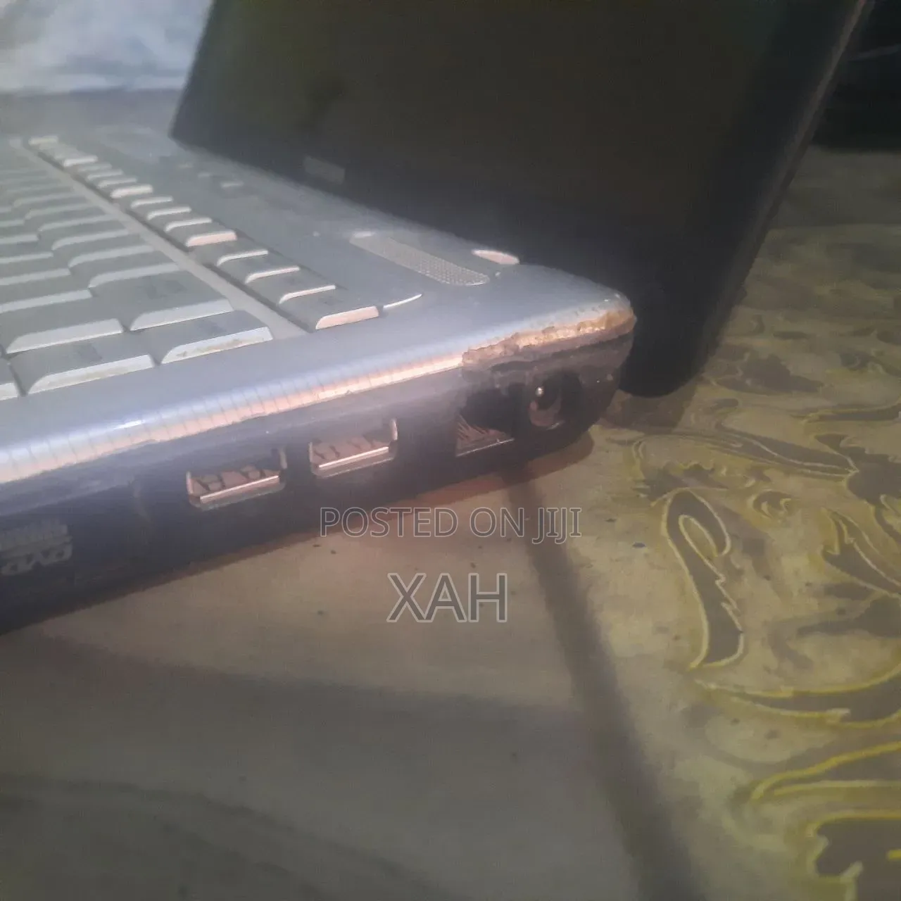 Laptop Toshiba Satellite L500 4GB Intel Celeron SSD 256GB