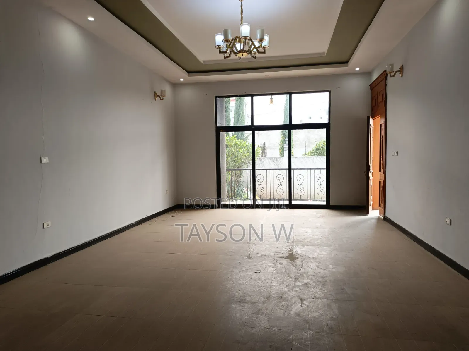 3bdrm Villa in Addis Ababa Semit, Bole for sale