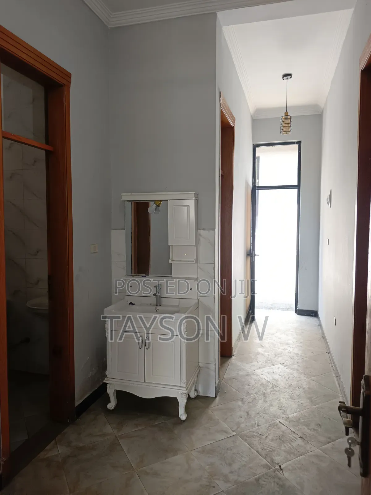 3bdrm Villa in Addis Ababa Semit, Bole for sale