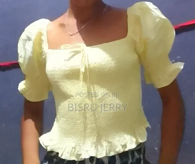 ምርጥዬ Crop Top ቲሸርት