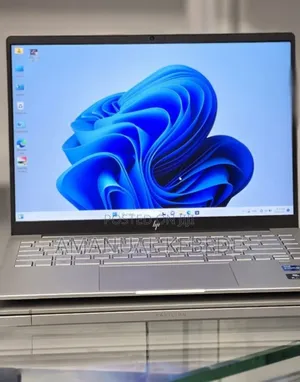 New Laptop HP Pavilion 14 16GB Intel Core i5 SSD 1T