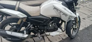 TVS Apache 180 RTR 2017 White