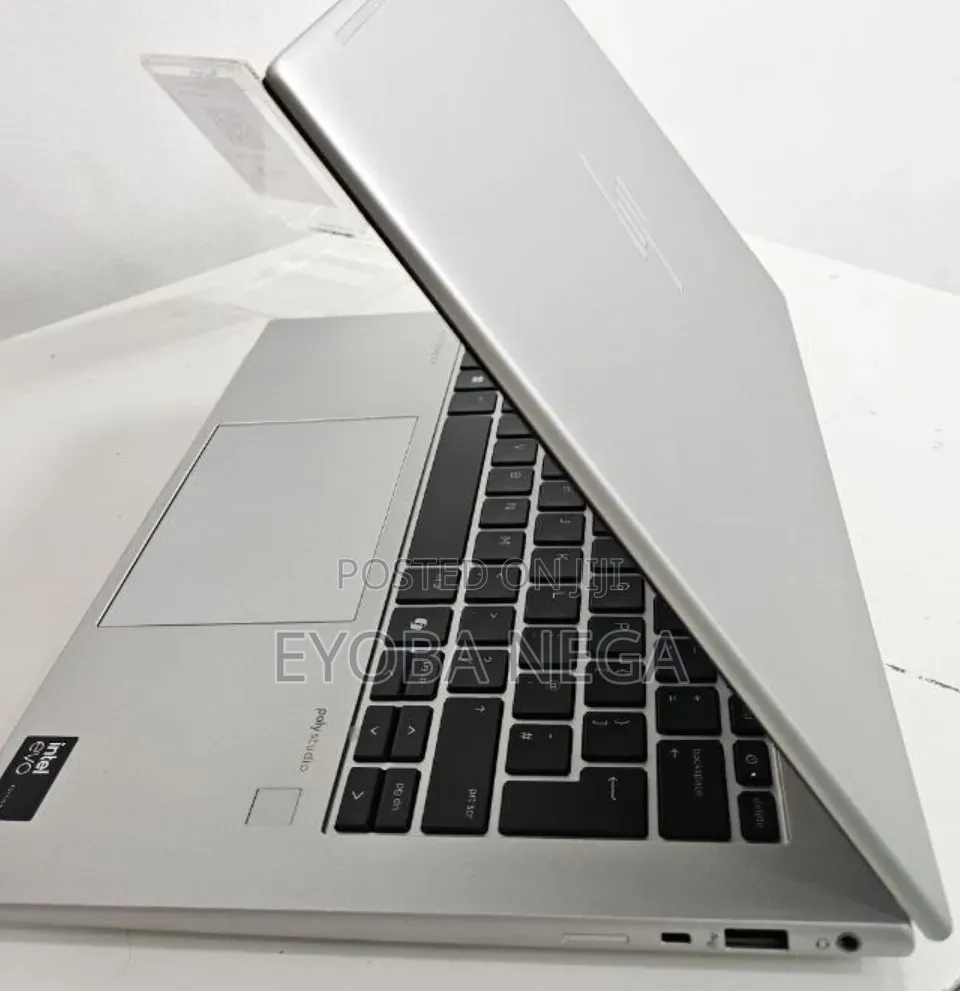 New Laptop HP EliteBook 840 G11 8GB Intel Core Ultra 5 SSD 512GB