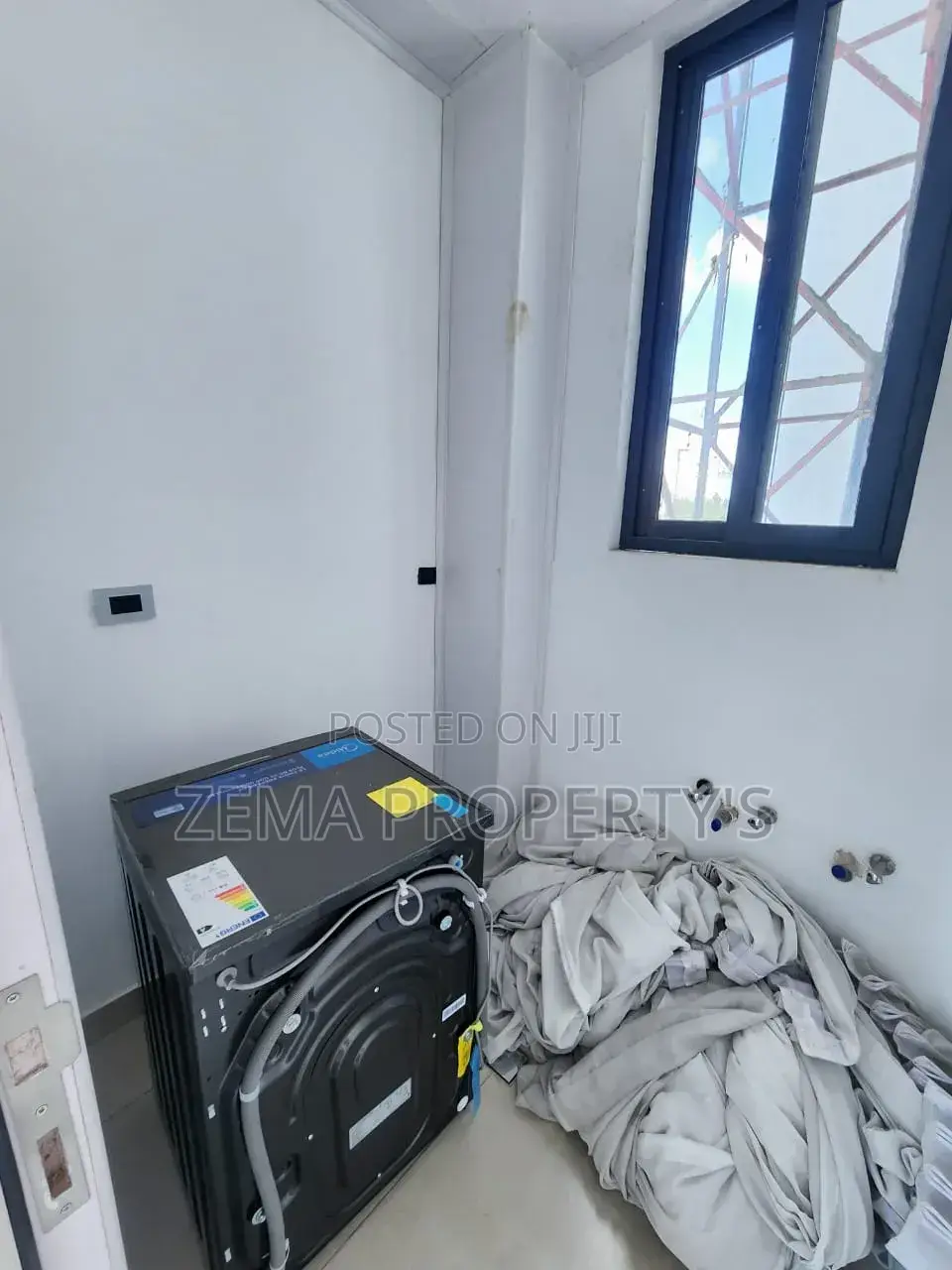 Furnished 3bdrm Apartment in Bole for rent