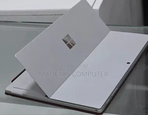 New Laptop Microsoft Surface Pro 6 8GB Intel Core i5 SSD 128GB