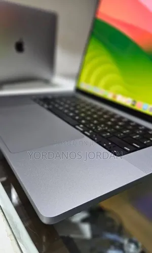 New Laptop Apple MacBook Pro 2021 M1 Max 64GB Apple M1 Max SSD 1T