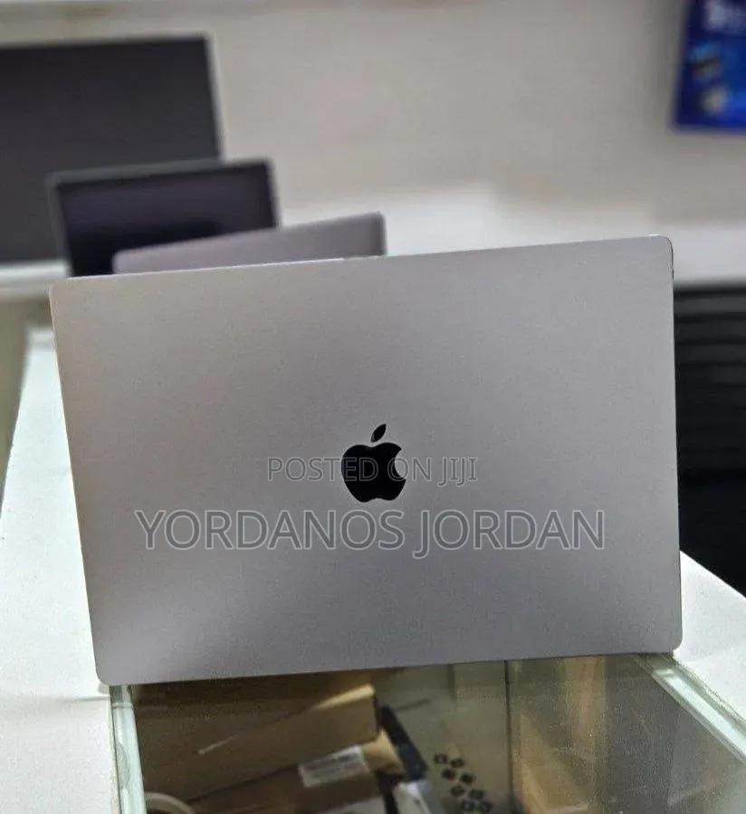 New Laptop Apple MacBook Pro 2021 M1 Max 64GB Apple M1 Max SSD 1T
