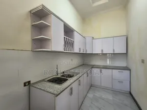 Furnished 5bdrm House in L Sheep, East Shewa for sale