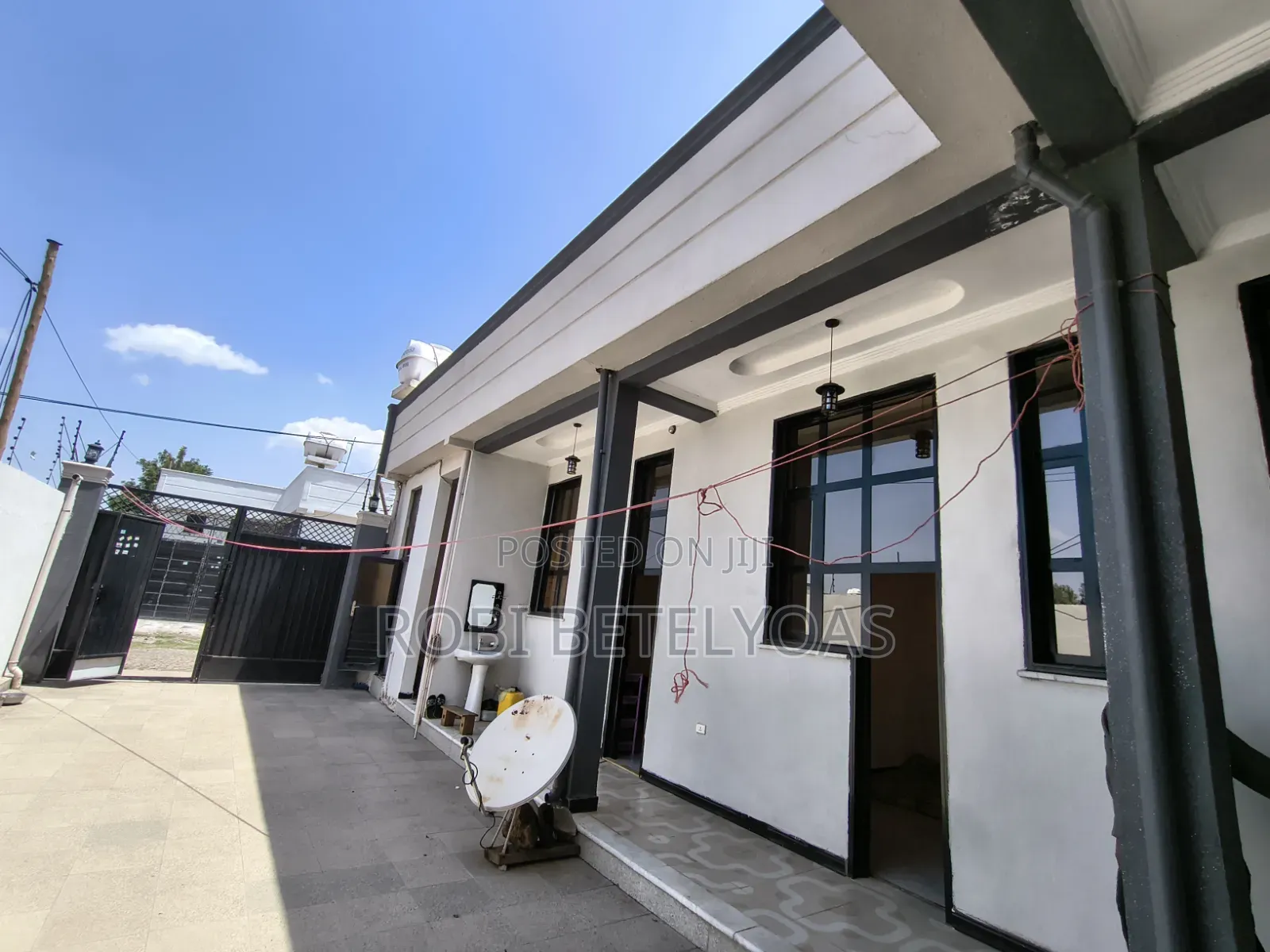 Furnished 5bdrm House in L Sheep, East Shewa for sale
