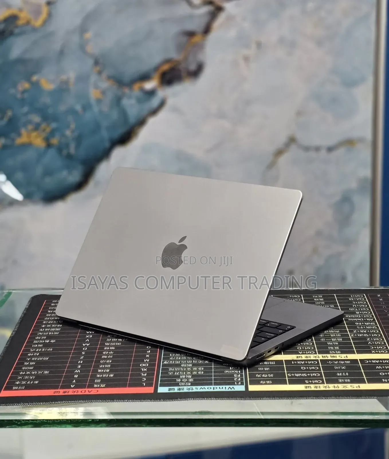 New Laptop Apple MacBook Pro 2020 M1 32GB Apple M1 Pro SSD 1T