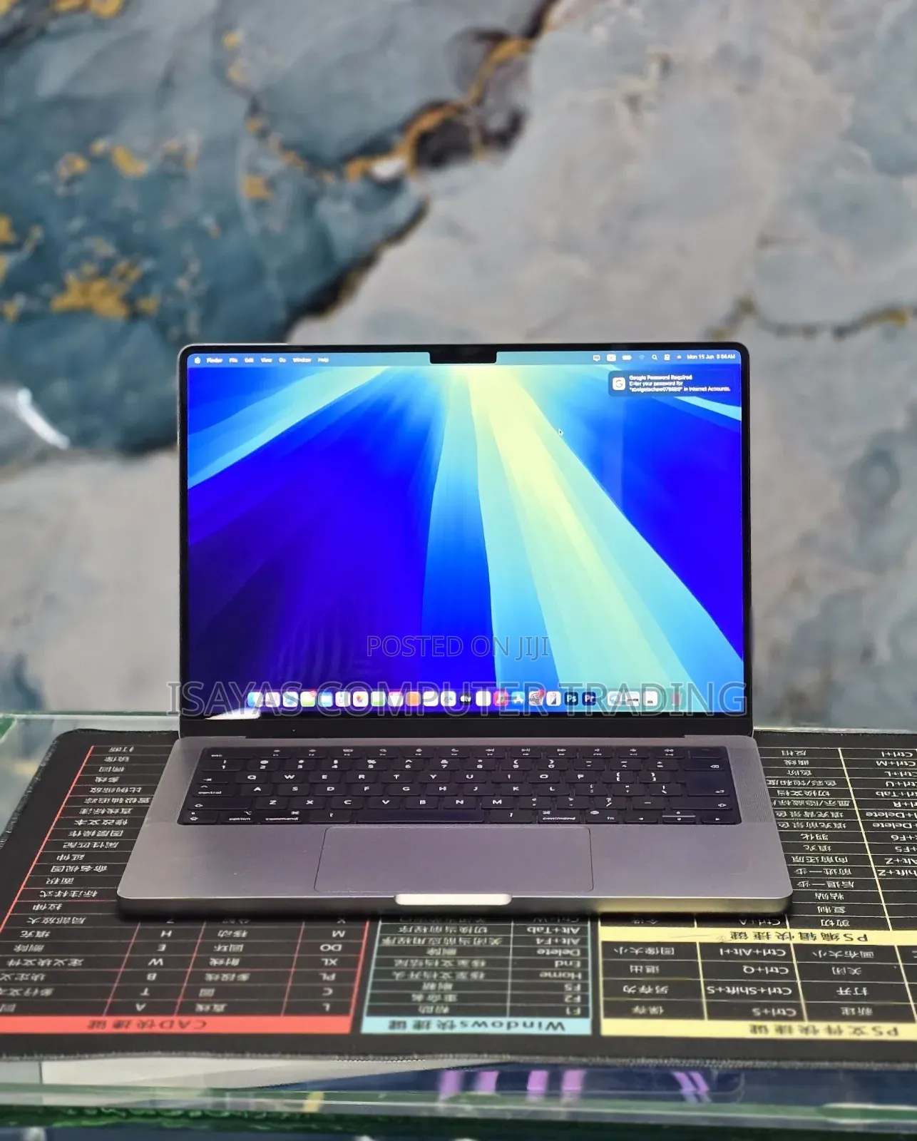 New Laptop Apple MacBook Pro 2020 M1 32GB Apple M1 Pro SSD 1T