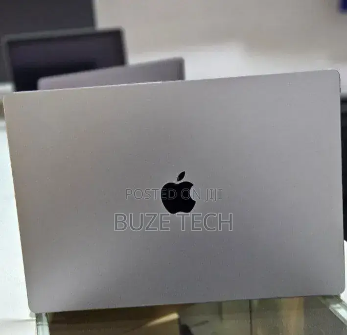 New Laptop Apple MacBook Pro 2021 M1 Max 32GB Apple M1 Pro SSD 1T
