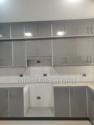 3bdrm Apartment in Meskel Flower, Kirkos for rent