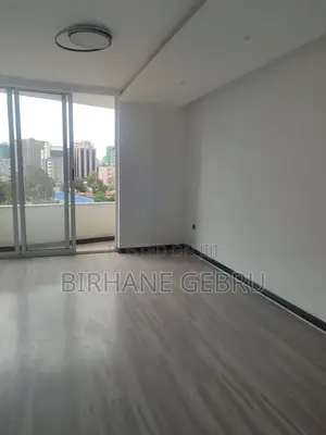 3bdrm Apartment in Meskel Flower, Kirkos for rent