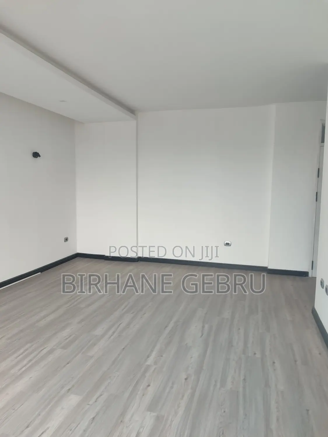 3bdrm Apartment in Meskel Flower, Kirkos for rent