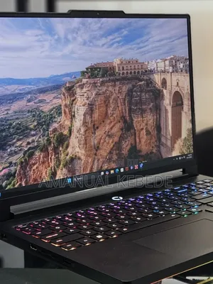 New Laptop Lenovo Legion Pro 7 32GB Intel Core Ultra 9 SSD 1T