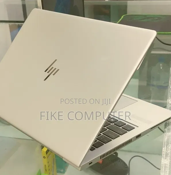 New Laptop HP EliteBook 840 G5 8GB Intel Core i5 SSD 512GB