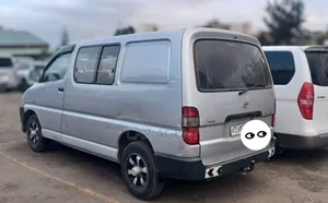 Toyota HiAce 2007 Silver