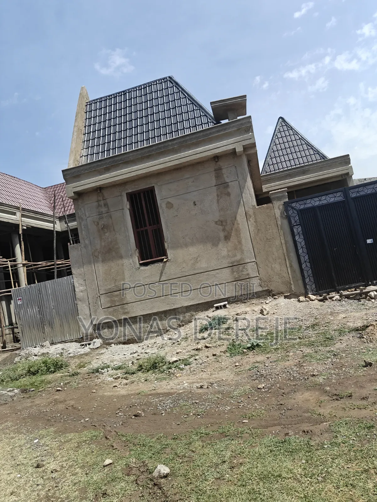 5bdrm House in Dukem, East Shewa for sale