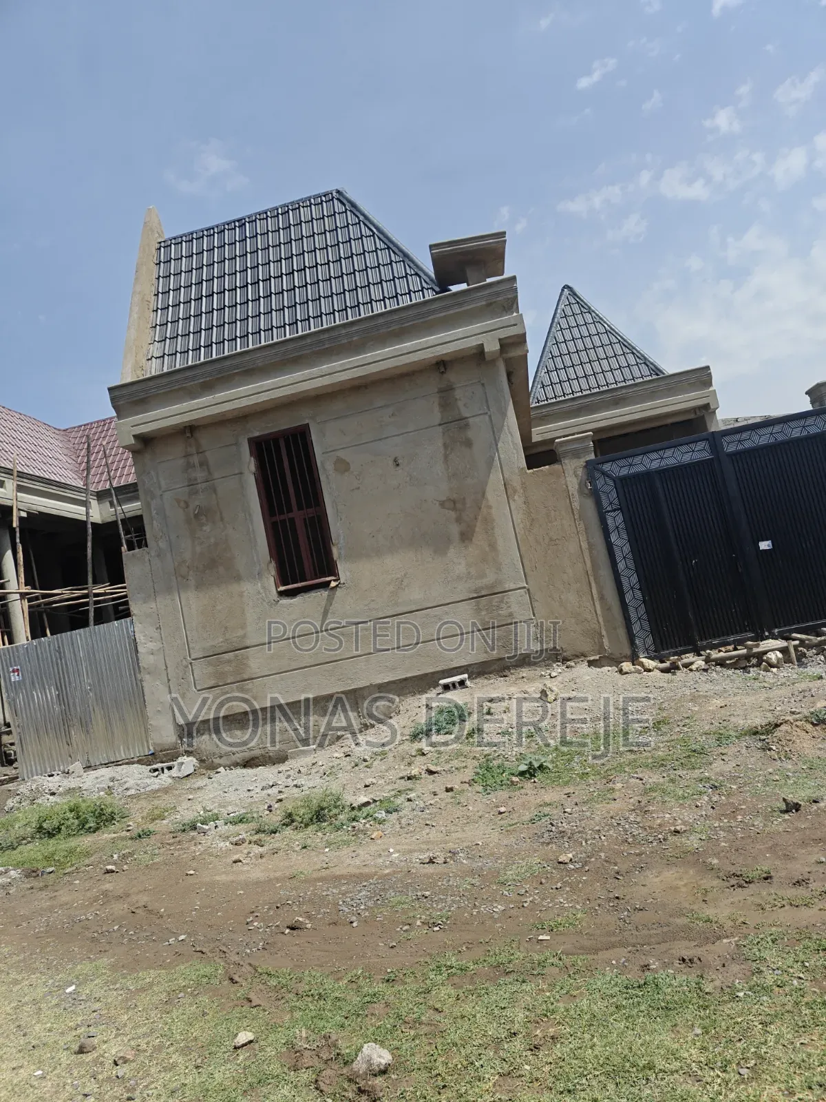 5bdrm House in Dukem, East Shewa for sale