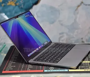New Laptop Apple MacBook Pro 2020 M1 32GB Apple M1 Pro SSD 1T