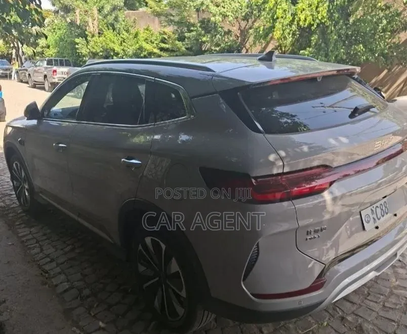BYD Song Plus 2025 Gray