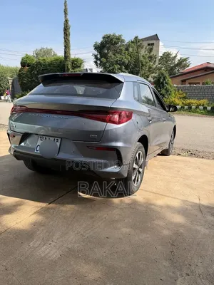 BYD E2 43 kWh 94 hp FWD 2025 Gray