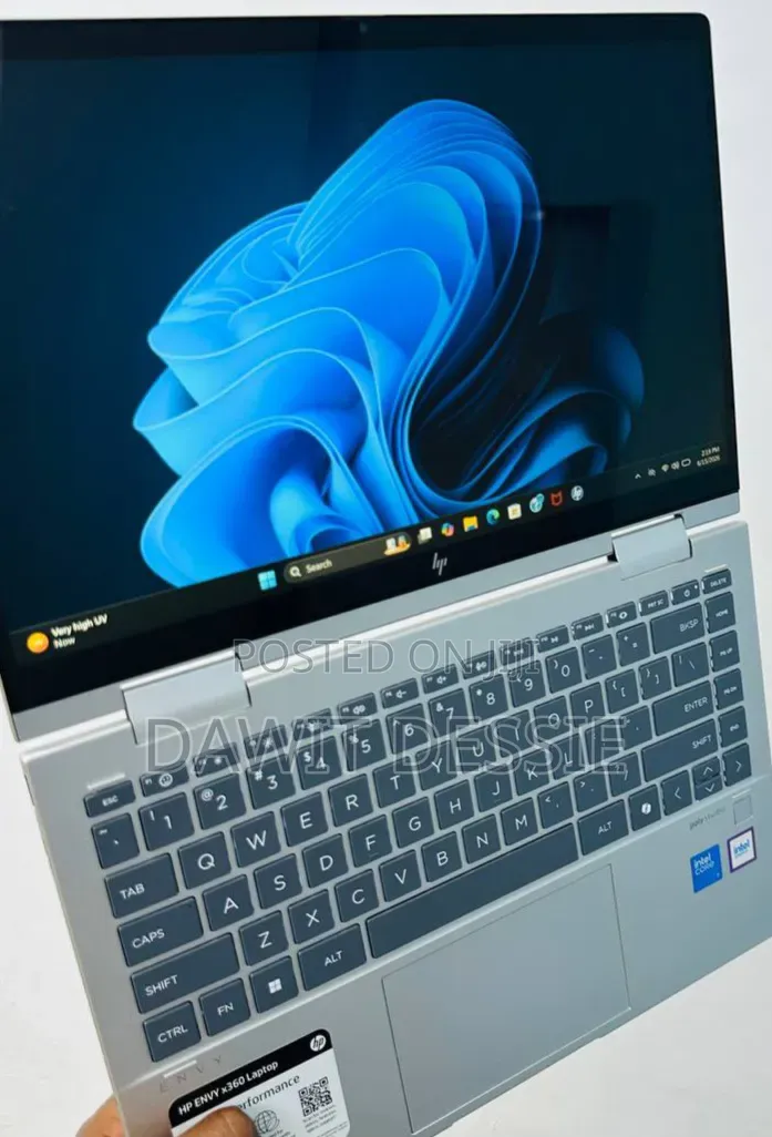 New Laptop HP Envy x360 16GB Intel Core 7 SSD 1T