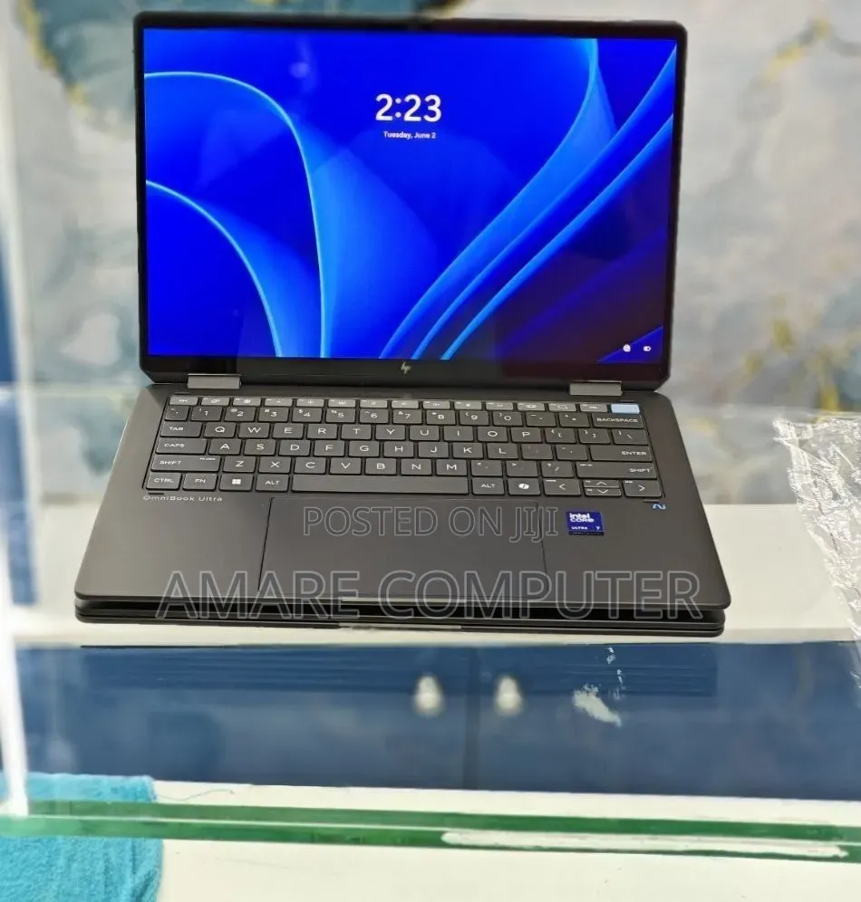 New Laptop HP OmniBook Ultra Flip 14" 16GB Intel Core Ultra 7 SSD 1T