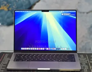 New Laptop Apple MacBook Pro 2021 M1 32GB Apple M1 Pro SSD 1T