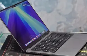New Laptop Apple MacBook Pro 2021 M1 32GB Apple M1 Pro SSD 1T