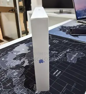 New Apple iPad (2025) 128 GB