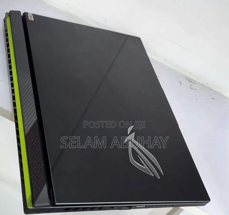 New Laptop Asus ROG Strix G16 G614 16GB Intel Core i9 SSD 1T