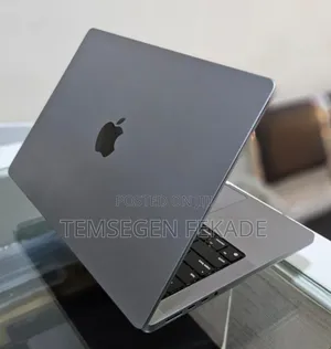 New Laptop Apple MacBook Pro 2020 M1 16GB Apple M1 Pro SSD 512GB