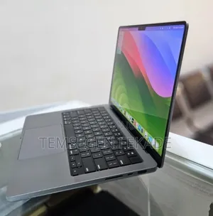 New Laptop Apple MacBook Pro 2020 M1 16GB Apple M1 Pro SSD 512GB