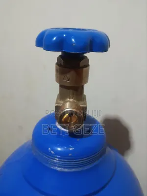 Oxygen Cylinder