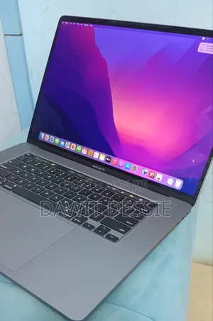 New Laptop Apple MacBook Pro 2019 32GB Intel Core i9 SSD 512GB
