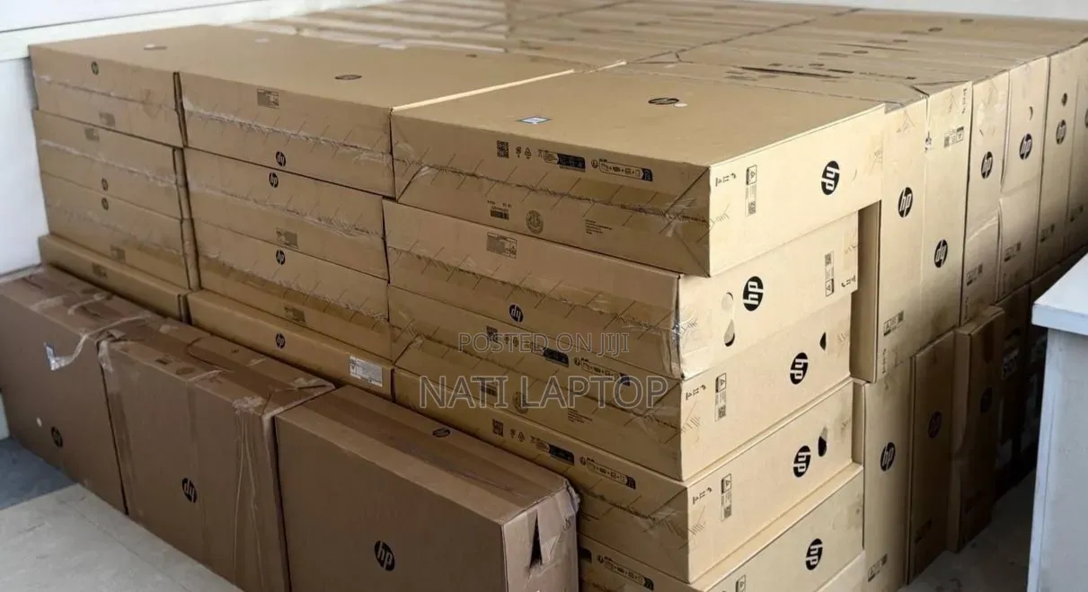 New HP 200 G4 22 All-in-One 16GB Intel Core i7 SSD 512GB