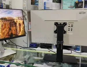Lg Dell 27 Inch Frameless Monitor Four K Resolution Display