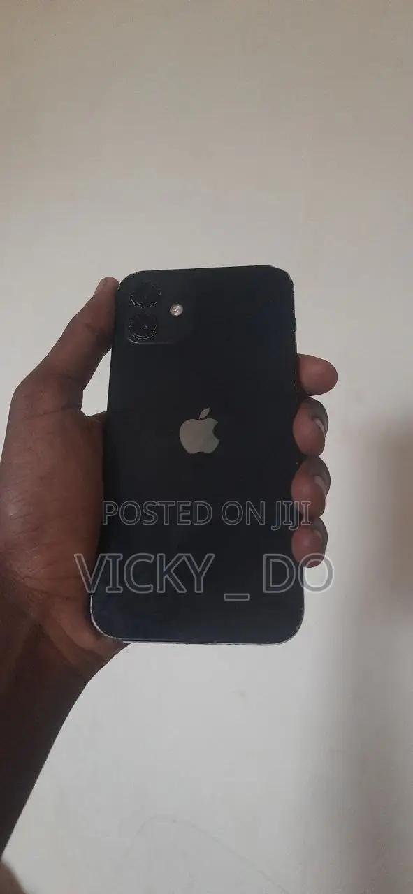 Apple iPhone 12 64 GB Black